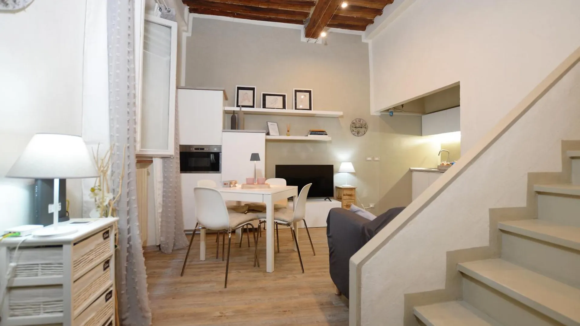 Casina Di Giada - Happy Rentals Siena