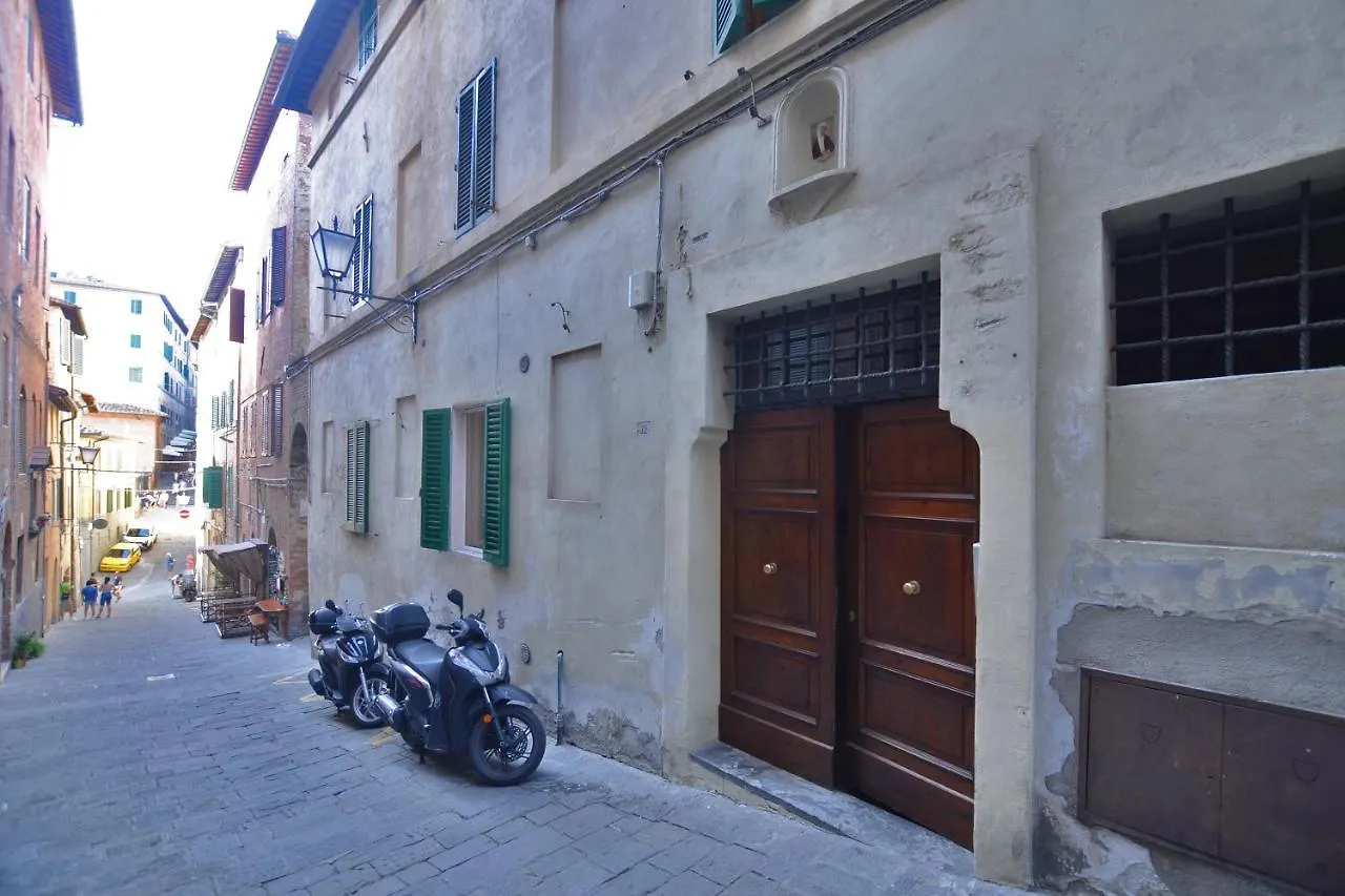 Casina Di Giada - Happy Rentals Siena Italy